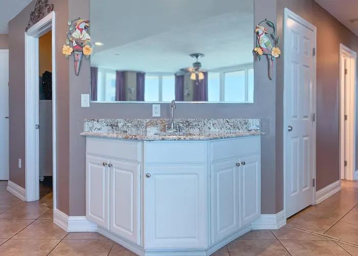 Lighthouse Unit 318 Gulf Shores